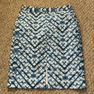 Blue and white Banana republic factory pencil skirt- size 4